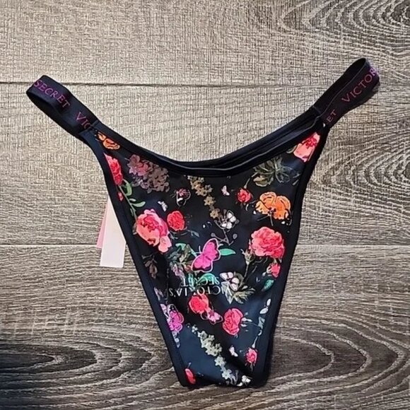 *SET* Victoria's Secret "Fabulous" push up 2-piece Bikini - Picture 2 of 4